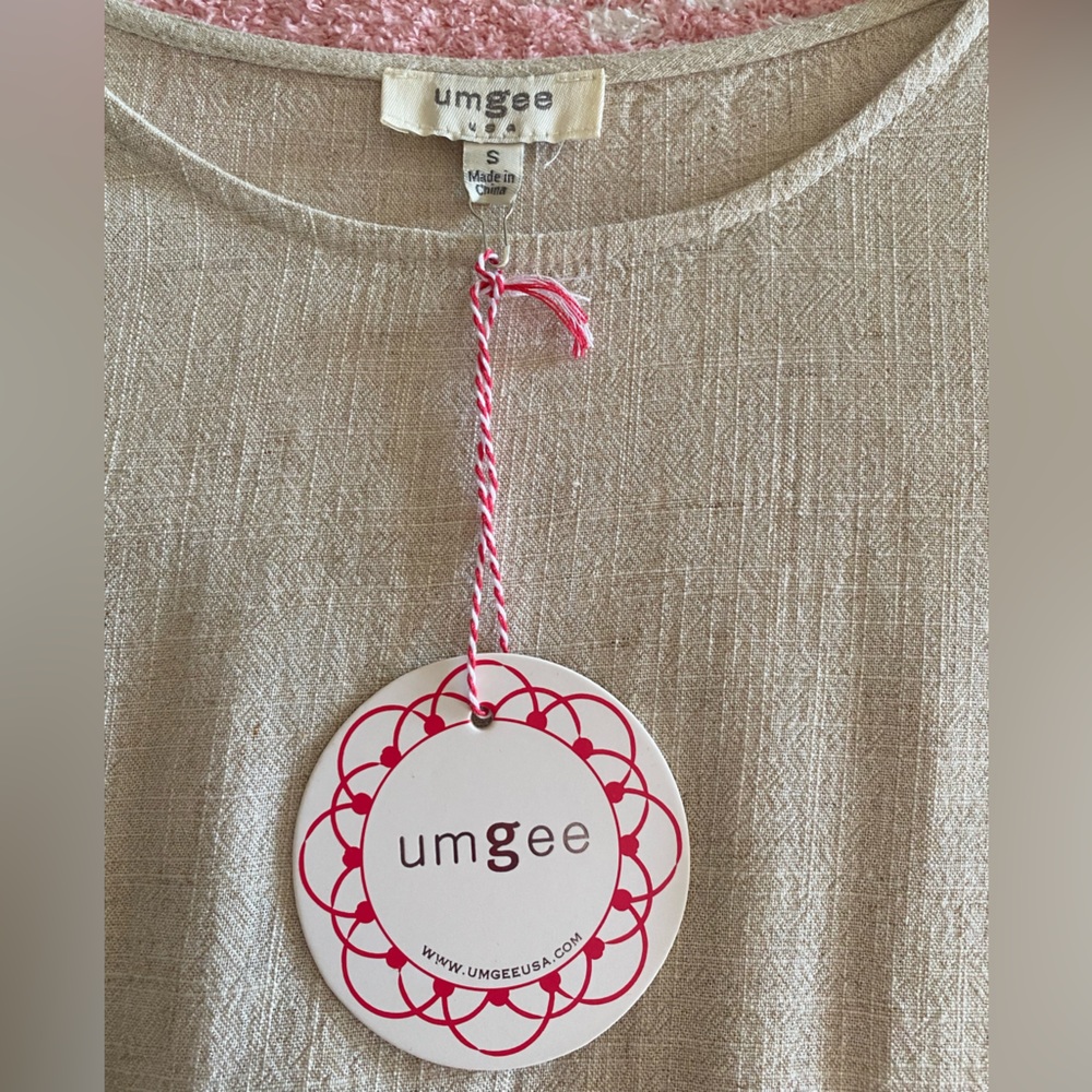 Umgee swing dress, NWT, light tan color, crochet lace on sleeves, fringe hem.